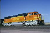BNSF SD70MAC 8928 (20.08.1999, Logan, WY)