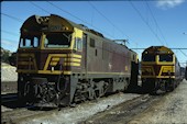 NSW 85 class 8503 (05.10.1980, Enfield, (daneben 8004))