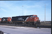 CN C40-8M 2445 (11.2002, Toronto, ON)