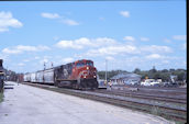 CN ES44DC 2266 (06.2010, Belleville, ON)