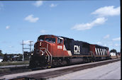 CN SD75I 5735 (08.2009, Belleville, ON)