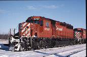 CP SD40-2 5707 (02.2004, Smiths Falls, ON)