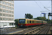 DB 481 303 (14.08.2003, Berlin-Alexanderplatz)