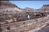ATSF B40-8W  567 (08.11.1997, Kingman, AZ)