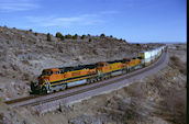BNSF C44-9W 1012 (25.01.2002, Crozier Canyon, AZ)