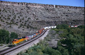 BNSF C44-9W 4303 (01.06.2000, Crozier Canyon, AZ)
