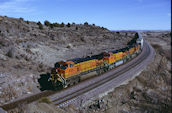 BNSF C44-9W 4320 (25.01.2002, Crozier Canyon, AZ)