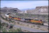 BNSF C44-9W 5375 (14.05.2008, Kingman, AZ)