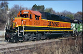 BNSF GP38-2 2357 (04.11.2000, Omaha, NE)