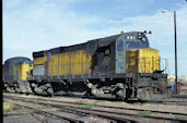 CNW C425  401:3 (20.09.1977, Huron, SD)