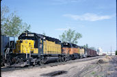 CNW SD40-2 6869 (26.04.1987, Mason City, IA)