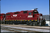 HLCX GP38-2r 3858 (17.07.2017, Union City, TN)