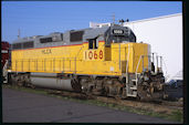 HLCX GP38M-2 1068 (02.07.2011, Roydale, CO)